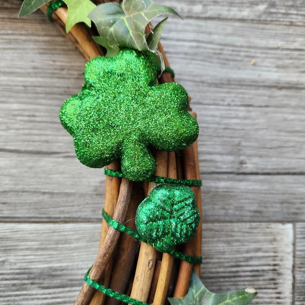 ☘️ SAINT PATRICK'S DAY LEPRECHAUN GNOME SHAMROCK GRAPEVINE WREATH ☘️